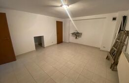 Spatiu de birou, 150 mp, 5 camere, 2 bai, parcare, zona Moților