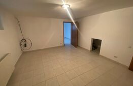 Spatiu de birou, 150 mp, 5 camere, 2 bai, parcare, zona Moților