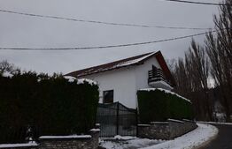 2 CASE DE VÂNZARE în municipiul SĂCELE 