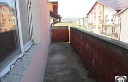 Vanzare mansarda nefinisata cu 57 mp utili, balcon, zona magazinului Profi!