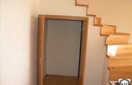 Apartament cu scara interioara, 3 camere, 90 mp