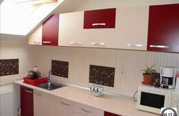 Apartament cu scara interioara, 3 camere, 90 mp