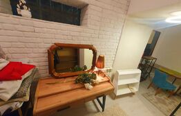 Garsoniera intr-un imobil de tip casa, 40mp, zona 7 Strazi