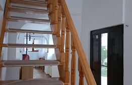 Casă 3 camere, teren 2048 mp, garaj, șură, beci, Săcele 