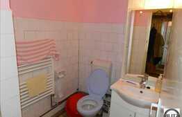 3 camere, 67 mp, 2 balcoane, debara, etaj intermediar, zona strazii Fabricii