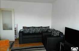 3 camere, 67 mp, 2 balcoane, debara, etaj intermediar, zona strazii Fabricii