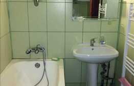 2 camere, 54 mp, semidecomandat, demisol inalt, zona strazii Brasov!