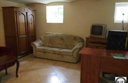 2 camere, 54 mp, semidecomandat, demisol inalt, zona strazii Brasov!