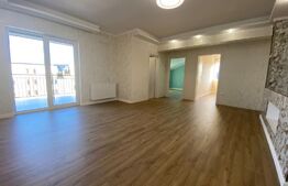 Apartament cu 3 camere, semidecomandate, 70 mp, zona Vivo