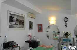 Apartament 1 camera, 40 mp, decomandat, zona strazii Universitatii