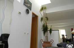 Apartament 1 camera, 40 mp, decomandat, zona strazii Universitatii