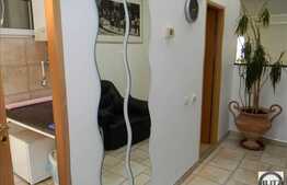 Apartament 1 camera, 40 mp, decomandat, zona strazii Universitatii