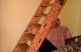 Garsoniera 27 mp, parcare, mezanin, curte comuna situata Ultracentral