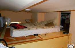 Garsoniera 27 mp, parcare, mezanin, curte comuna situata Ultracentral