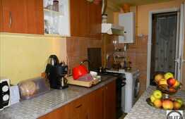 Garsoniera 27 mp, parcare, mezanin, curte comuna situata Ultracentral