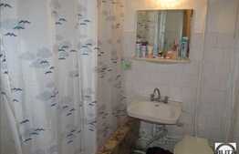 3 camere, 68 mp, decomandat, balcon, boxa la subsol, zona strazii Fabricii!