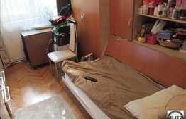 3 camere, 70 mp , garaj, boxa la subsol, 2 parcari, zona strazii Bucium!