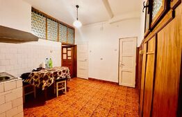 Investiție! Apartament 4 camere, 2 băi, 2 parcări, 2 beciuri Ultracentral