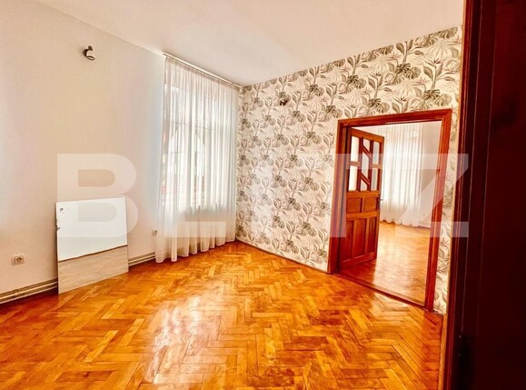 Apartament de vânzare 4 camere Centrul Istoric - 131819AV | BLITZ Brașov | Poza1