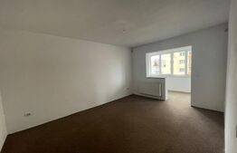Apartament 3 camere, 72mp, zona Astra