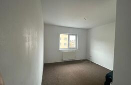 Apartament 3 camere, 72mp, zona Astra