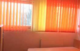 Apartament 3 camere, 60 mp, mobilat dragut, parcare, zona Alverna!