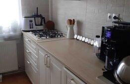 Apartament 3 camere, 72mp, zona Bartolomeu 