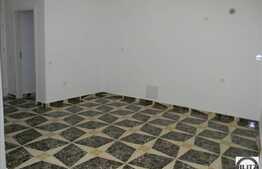 3 camere, 75 mp utili, terasa, parcare, boxa, zona strazii Eroilor.