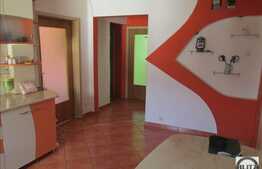 4 camere, 86 mp, 2 balcoane, boxa, zona strazii Mehedinti