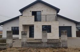Casa individuala 4 camere, 160 mp, teren 930mp, 2 fronturi, Jucu de Mijloc