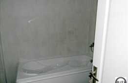 Apartament de vanzare cu 1 camera, decomandat si finisat nou