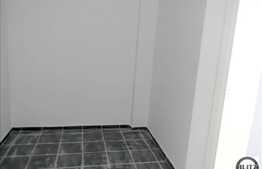 Apartament de vanzare cu 1 camera, decomandat si finisat nou