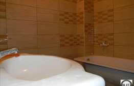 2 camere, 63 mp utili, decomandat, gradina 107 mp, zona strazii Horea!