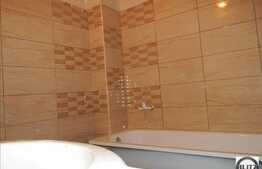 2 camere, 63 mp utili, decomandat, gradina 107 mp, zona strazii Horea!