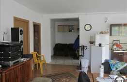 Apartament 3 camere, 75 mp, 2 balcoane, zona Florilor, Parcare! Orientare sudica