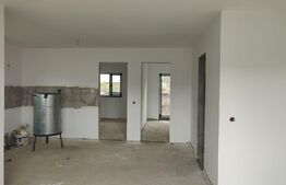 Casa individuala cocheta, 3 camere, 70 mp, teren 350 mp, Campenesti