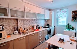 Apartament 3 camere, decomandat, 70mp, parcare, zona Bmw