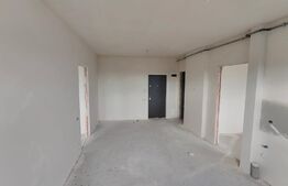 Apartament 3 camere, 56mp, parcare, zona Vivo