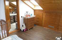 Penthouse 140 mp, 2 nivele, parcare cu CF, zona Florilor, dotari calitative!