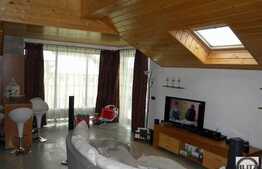 Penthouse 140 mp, 2 nivele, parcare cu CF, zona Florilor, dotari calitative!