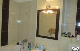 Apartament modern 2 camere, 60 mp, 2 balcoane,zona Primariei!Boxa si loc parcare