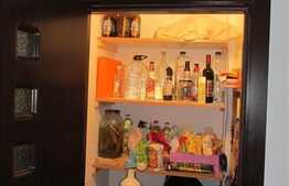 Apartament modern 2 camere, 60 mp, 2 balcoane,zona Primariei!Boxa si loc parcare