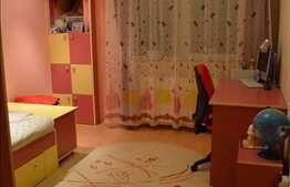 Vanzare 3 camere, 79 mp utili, decomandat, 2 balcoane! Zona Stejarului!