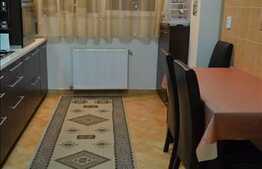 Vanzare 3 camere, 79 mp utili, decomandat, 2 balcoane! Zona Stejarului!