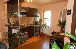 Apartament cu 2 camere, 46 mp, balcon, zona Florilor! Parcare inclusa!