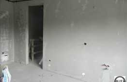 3 camere, 56 mp, decomandat, in zona buna din Floresti! Semifinisat! Cu parcare!