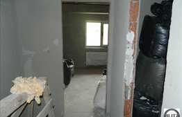 3 camere, 56 mp, decomandat, in zona buna din Floresti! Semifinisat! Cu parcare!