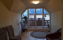 Casa 7 camere, cu semineu, 246 mp. utili, teren 1583 m.p, zona RÂȘNOV