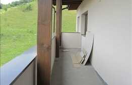 3 camere, 98 mp utili, TERASA de 15 mp, semifinisat, zona aerisita! Pret Oportun