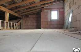 Vanzare 2 camere, 50 mp utili, balcon, POD de 30 mp, zona Cetatii!